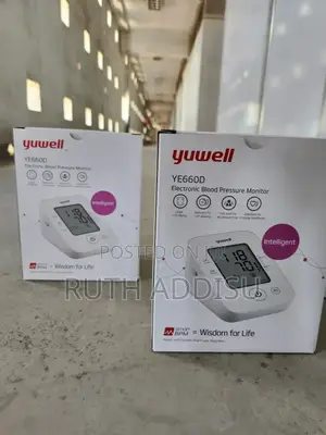 Photo - Blood Pressuer Monitor卻又digital Blood Pressure Monitor New