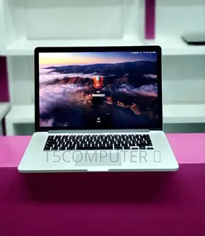 New Laptop Apple MacBook 2015 16GB Intel Core I7 SSD 256GB