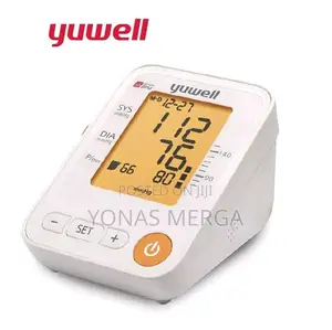 Photo - Blood Pressure Monitorπ銥reading Quickly and Without Hassle