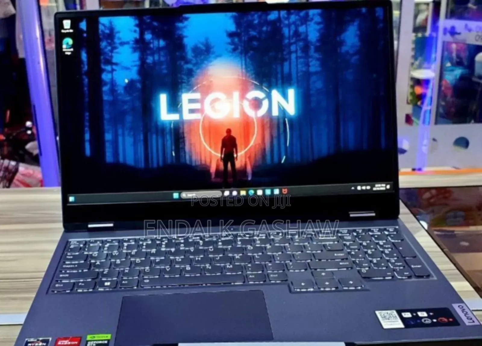 New Laptop Lenovo Legion 5 16GB AMD Ryzen 7 SSD 1T