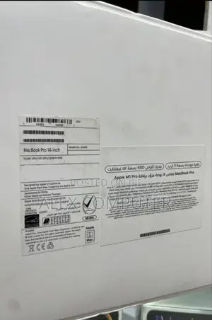 New Laptop Apple MacBook Pro 2021 M1 16GB Apple M1 Pro SSD 512GB