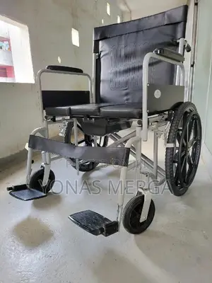 Photo - Obesity Commode Wheelchair凝wheelchair+Bathroom Commode Chair