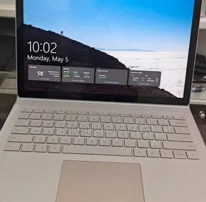 New Laptop Microsoft Surface 16GB Intel Core I7 SSD 256GB