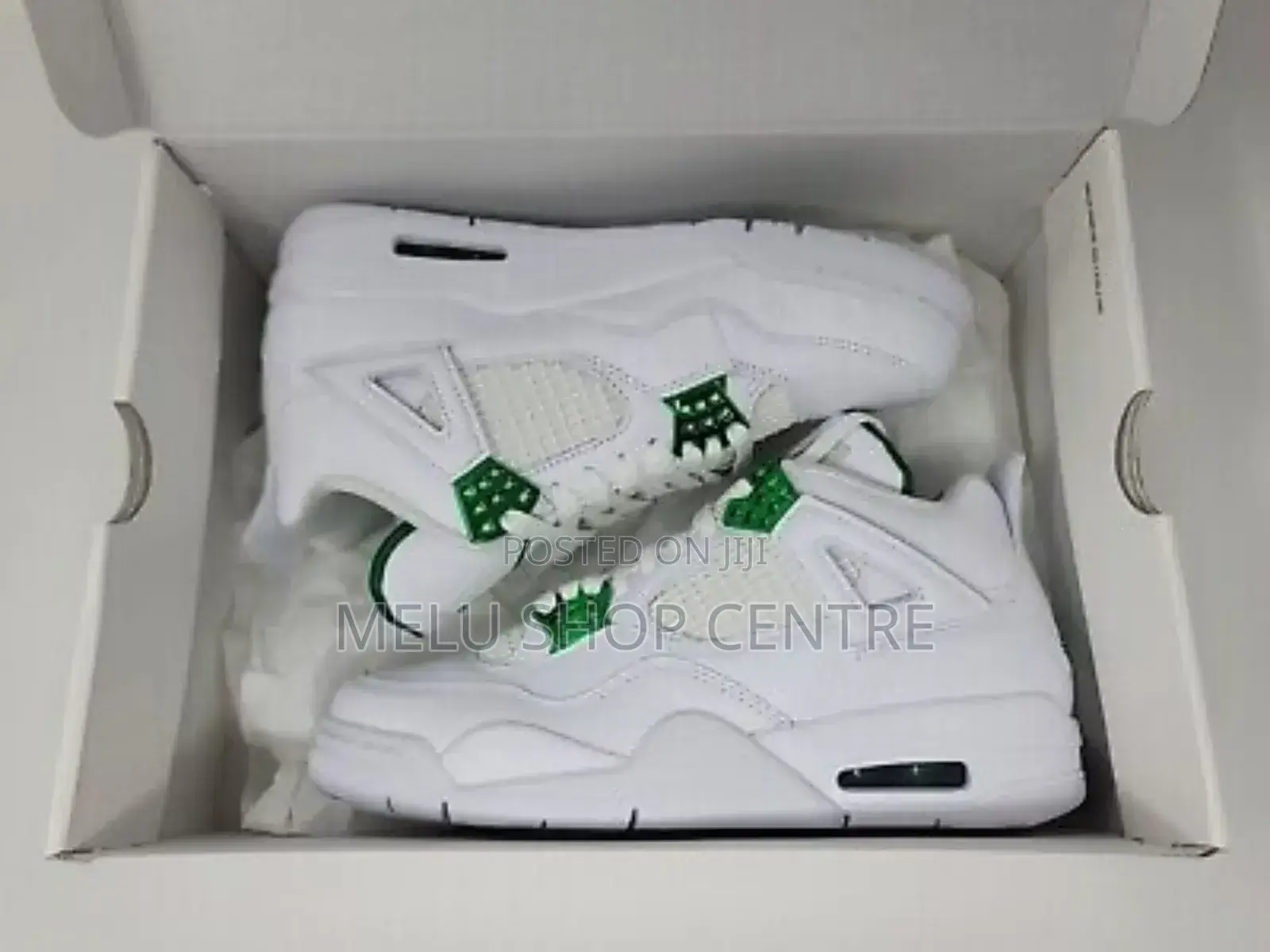 Sbeakers Jordan 4 Comfy Clean and Nice