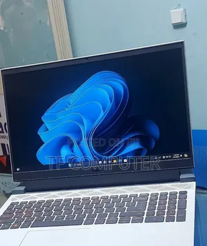 New Laptop Dell G15 5511 16GB AMD Ryzen 5 SSD 512GB