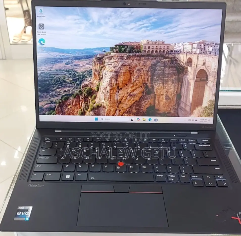 New Laptop Lenovo ThinkPad X1 16GB Intel Core I5 SSD 512GB