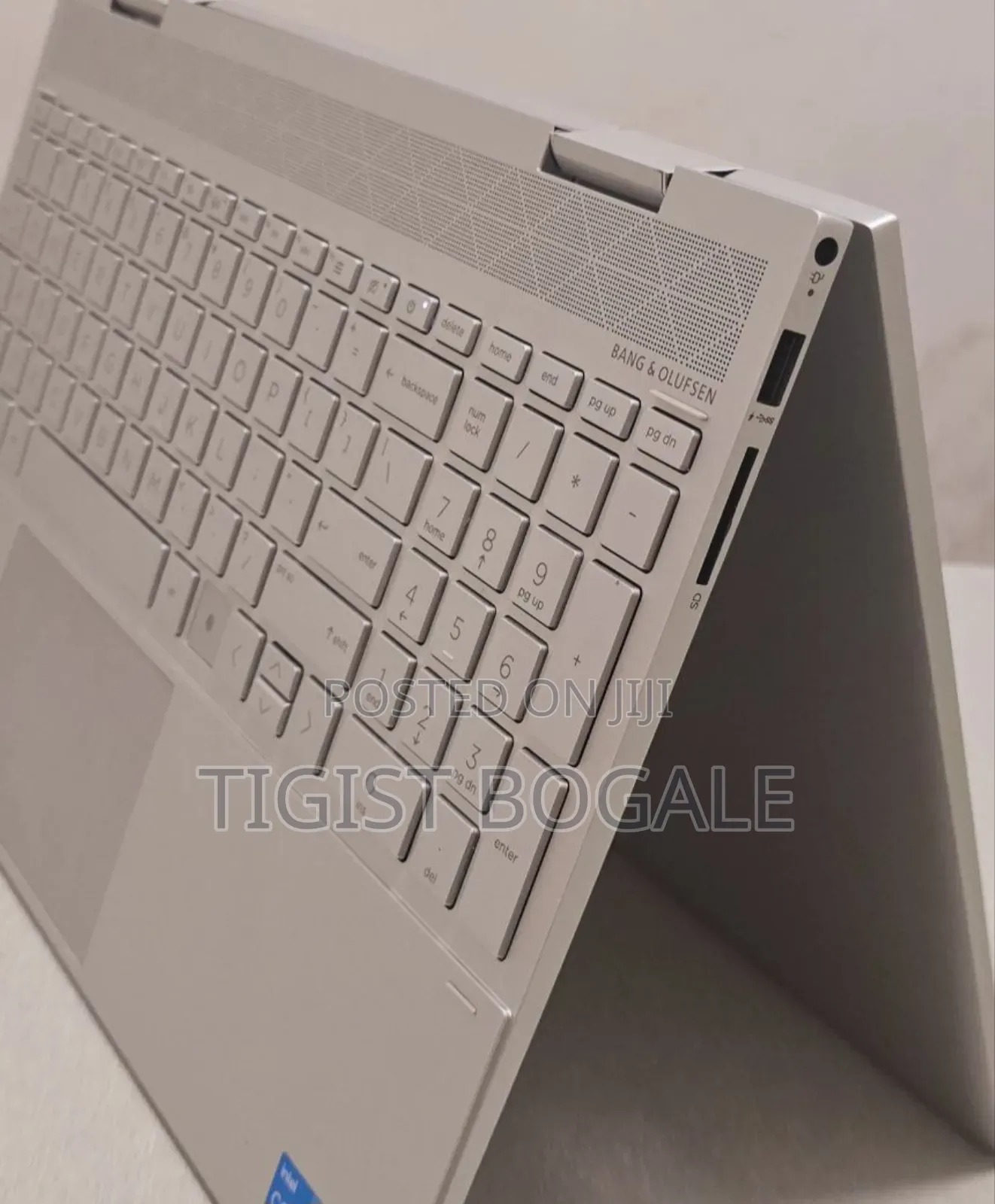 New Laptop HP Envy X360 16GB Intel Core I5 SSD 512GB