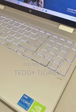 New Laptop HP Envy X360 16GB Intel Core I5 SSD 512GB