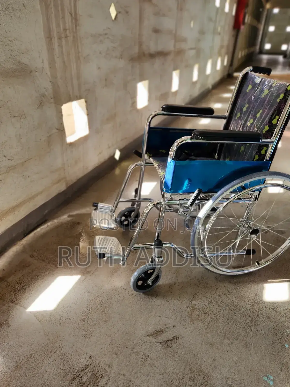 Wheelchair米粉wheelchair起訴kids走向wheelchair她與wheelchair