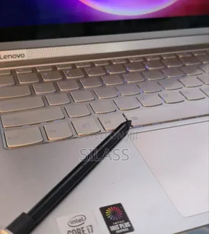 New Laptop Lenovo Yoga 9i 16GB Intel Core I7 SSD 512GB