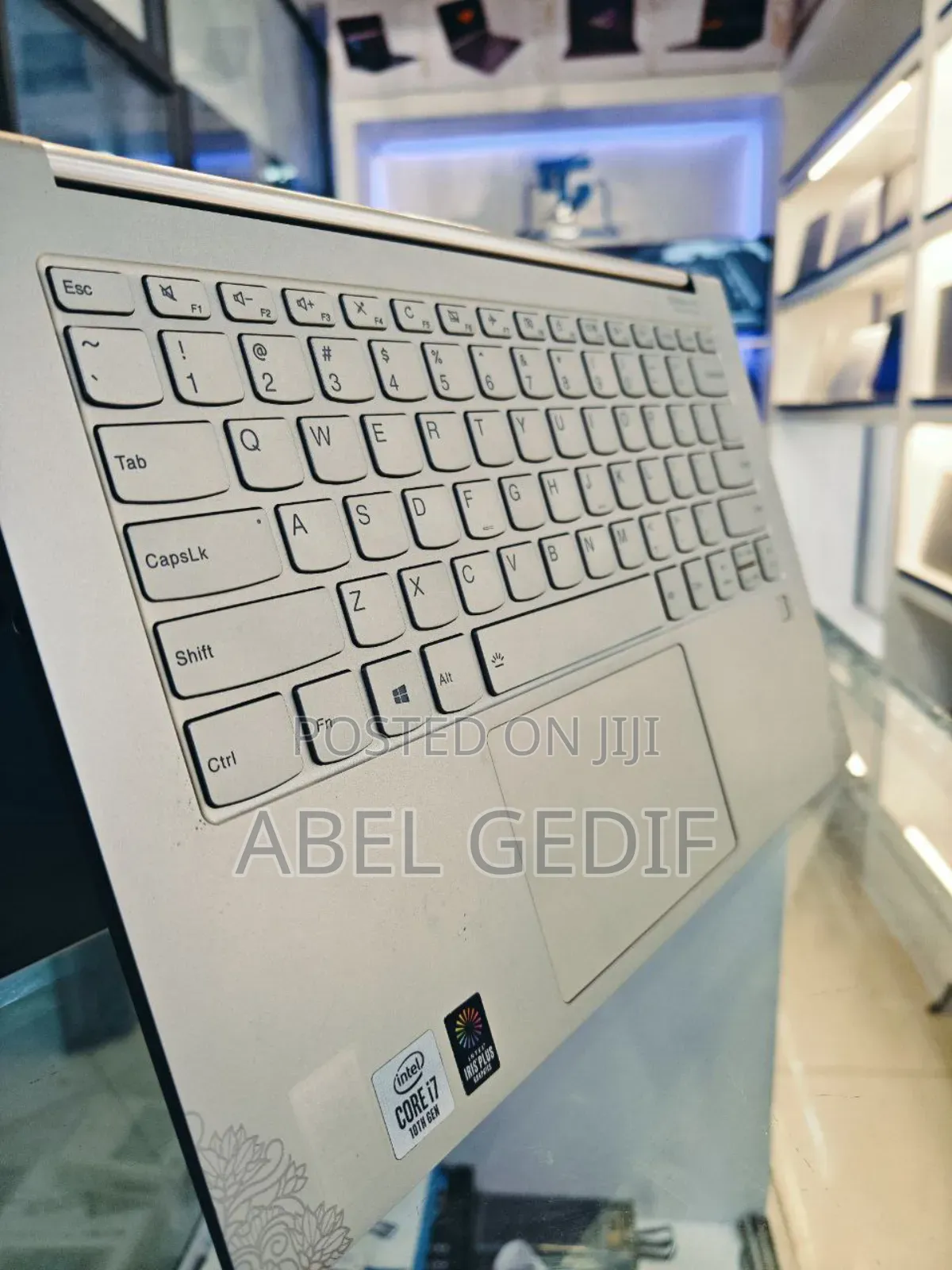 New Laptop Lenovo Yoga 9i 16GB Intel Core I7 SSD 1T