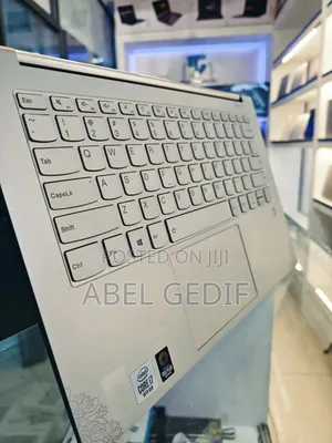 New Laptop Lenovo Yoga 9i 16GB Intel Core I7 SSD 1T