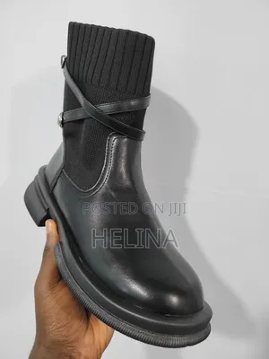 ለክረምት እና ለዝነጣ የሚሆን Boots ጫማ