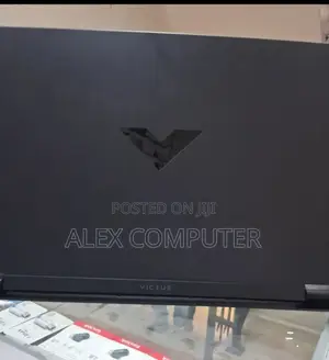 New Laptop HP Victus 15 16GB Intel Core I7 SSD 1T
