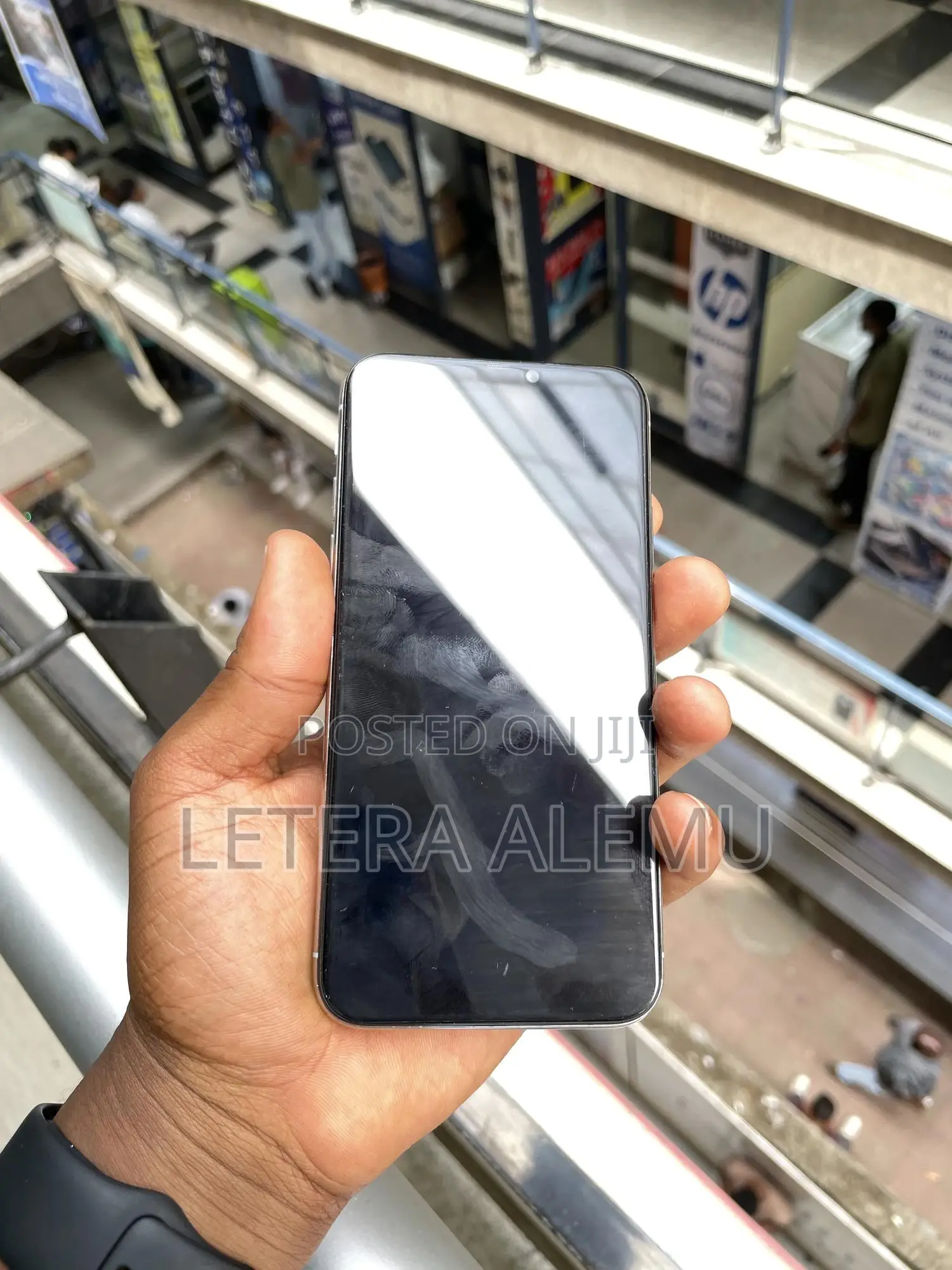 Apple iPhone X 256 GB White