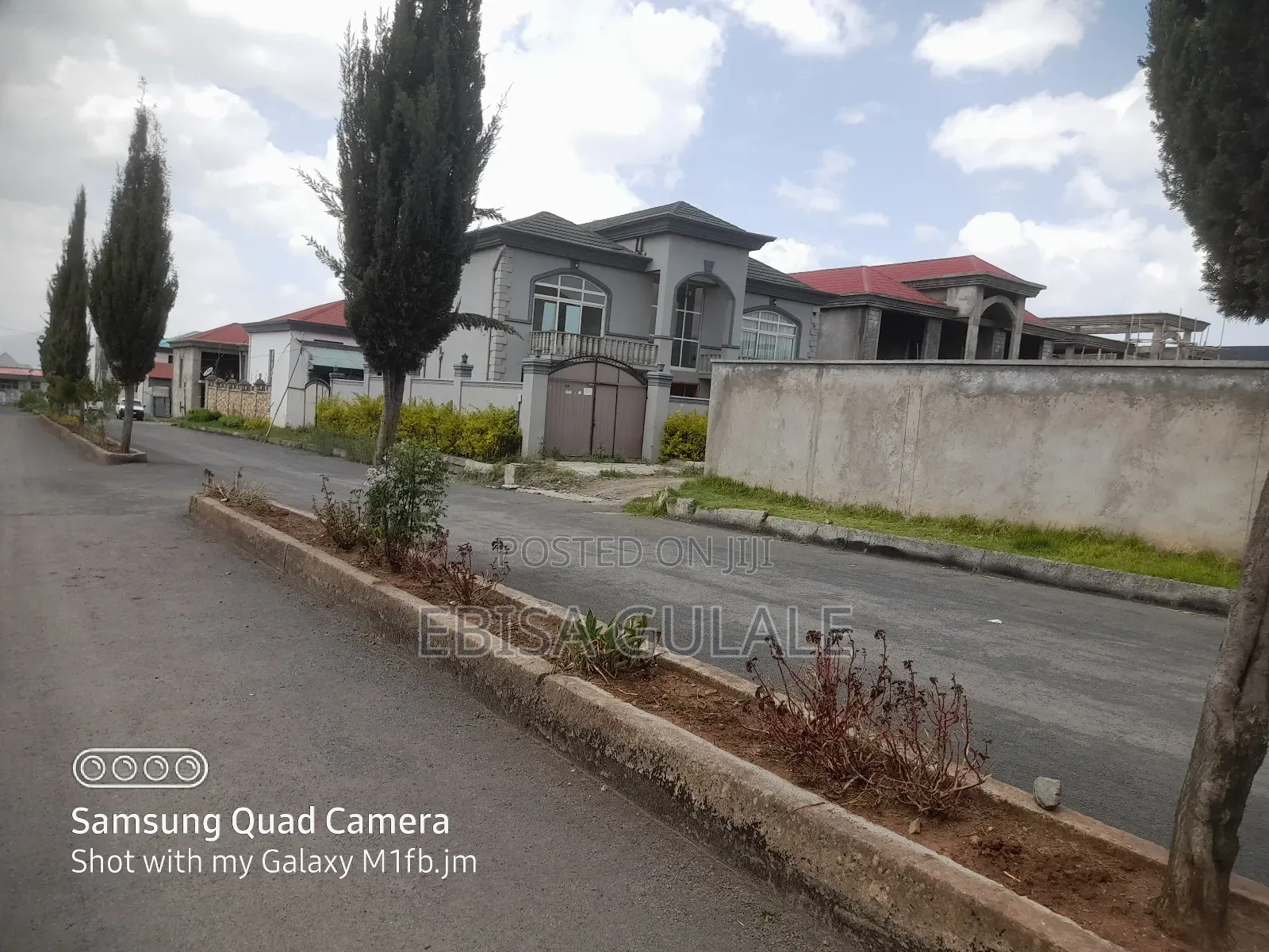 Furnished 4bdrm Apartment in Roseta Real State, Yeka for sale