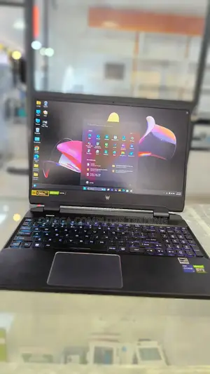 New Laptop Acer Predator Helios 300 16GB Intel Core i9 SSD 1T