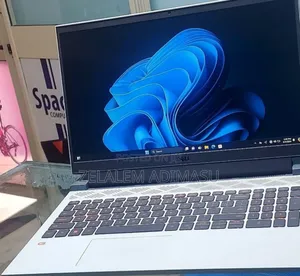 New Laptop Dell G15 5511 16GB AMD Ryzen 5 SSD 512GB