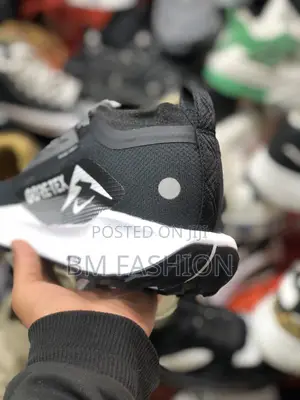 Nike Trail Atc Black and White