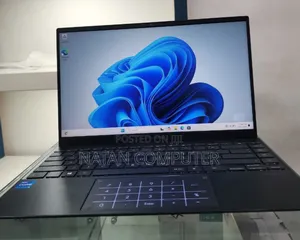 New Laptop Asus ZenBook UX303UA 8GB Intel Core I5 SSD 512GB