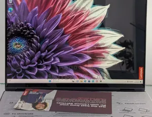 New Laptop Lenovo Yoga 700 16GB Intel Core Ultra 5 SSD 512GB