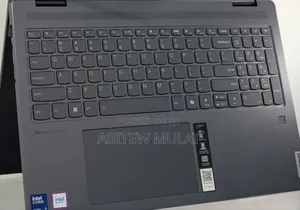 New Laptop Lenovo Yoga 700 16GB Intel Core Ultra 5 SSD 512GB