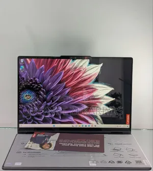 New Laptop Lenovo Yoga 700 16GB Intel Core Ultra 5 SSD 512GB