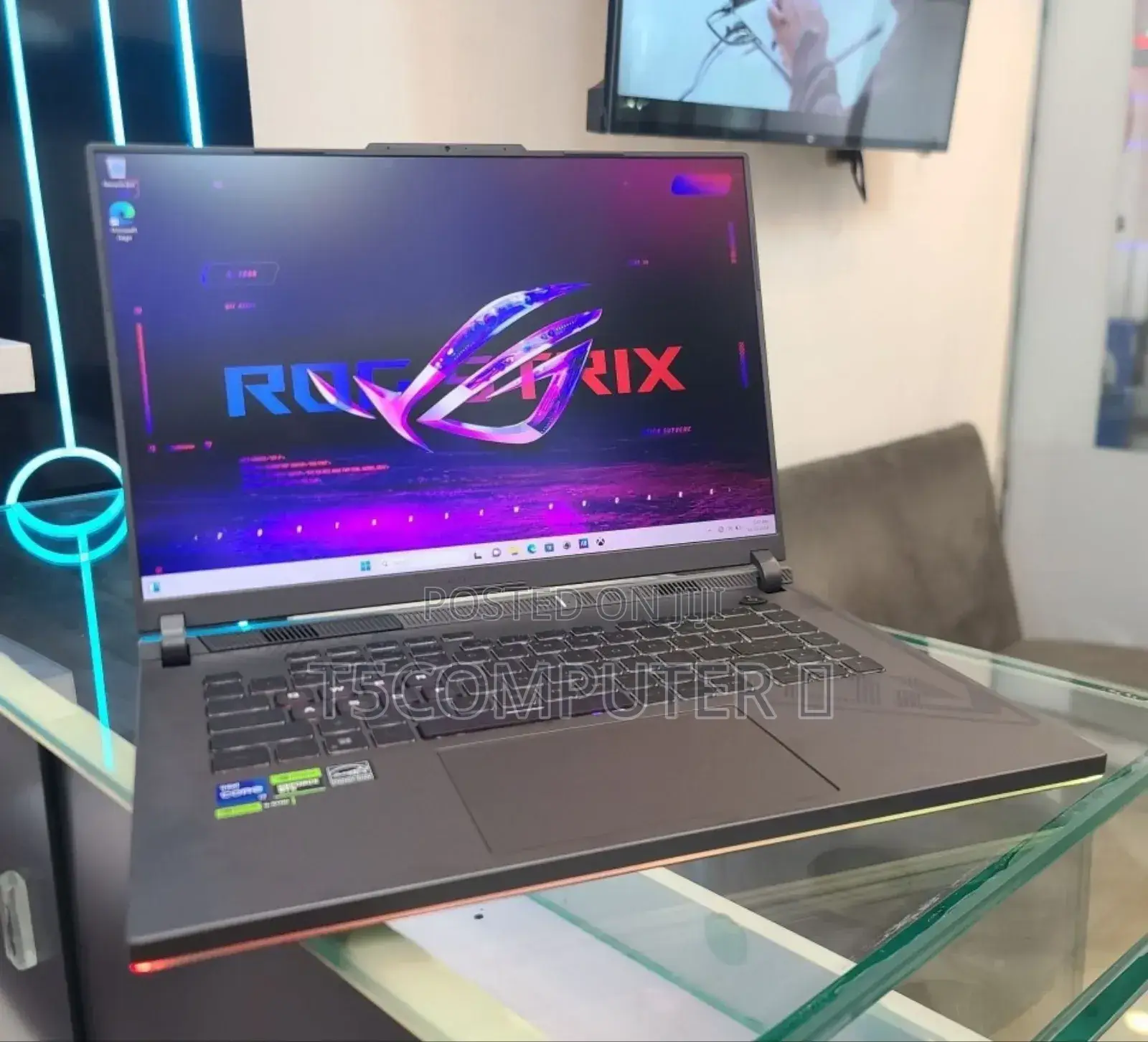 New Laptop Asus 16GB Intel Core I7 SSD 1T