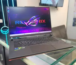 New Laptop Asus 16GB Intel Core I7 SSD 1T