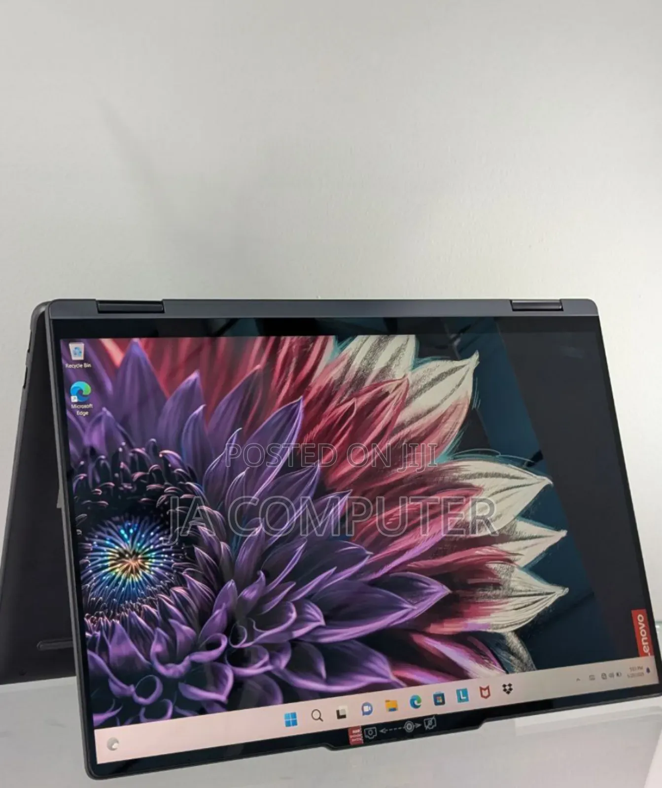 New Laptop Lenovo Yoga 7i 16GB Intel Core Ultra 5 SSD 512GB