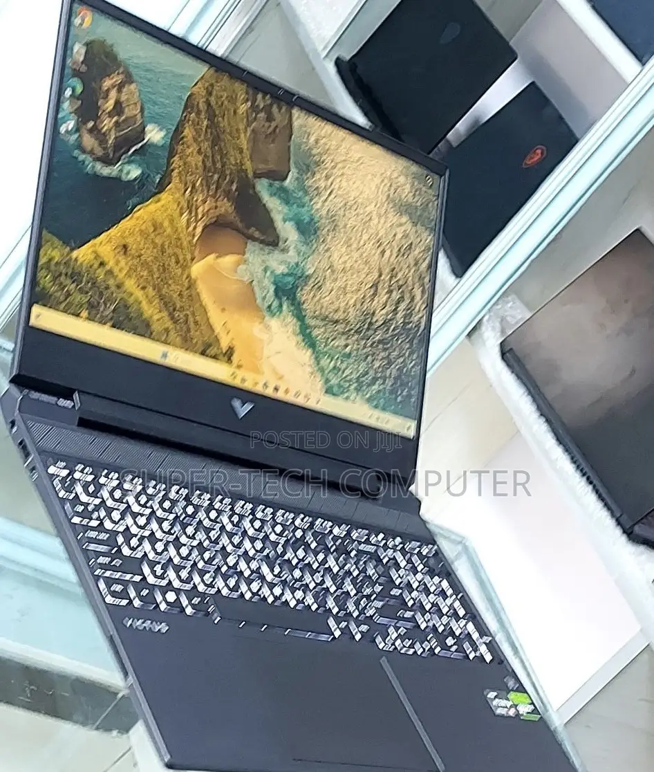 New Laptop HP Victus 16 8GB AMD Ryzen 5 SSD 512GB