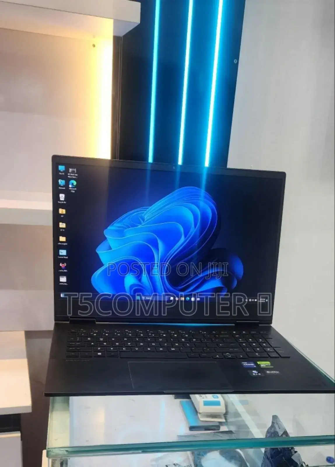 New Laptop HP 16GB Intel Core I9 SSD 1T