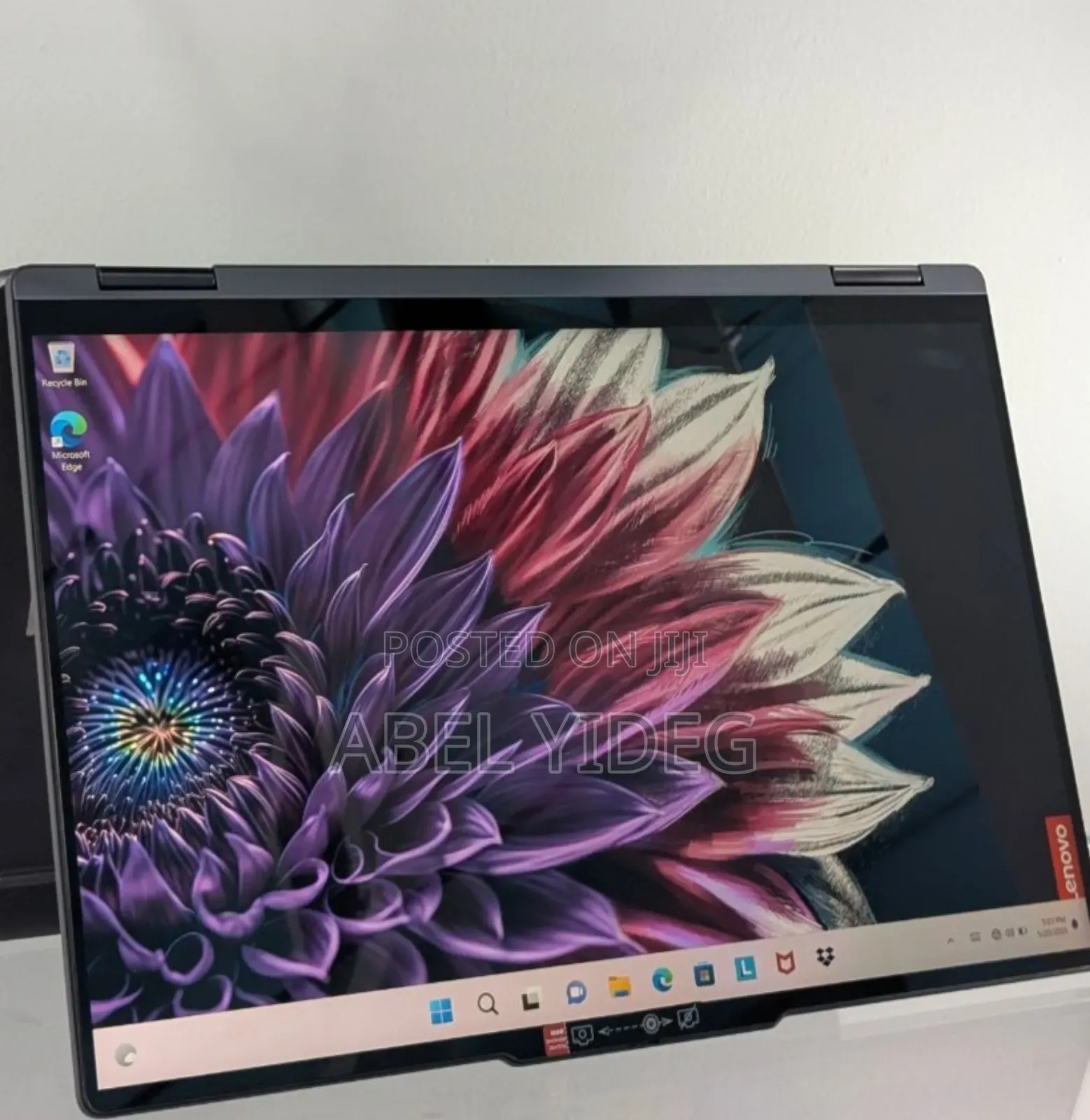 New Laptop Lenovo Yoga 7i 16GB Intel Core Ultra 5 SSD 512GB