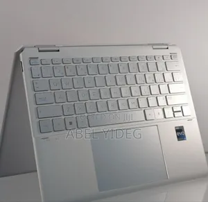 New Laptop HP Spectre 16GB Intel Core I5 SSD 1T