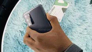 New Samsung Galaxy S20+ 128 GB Black