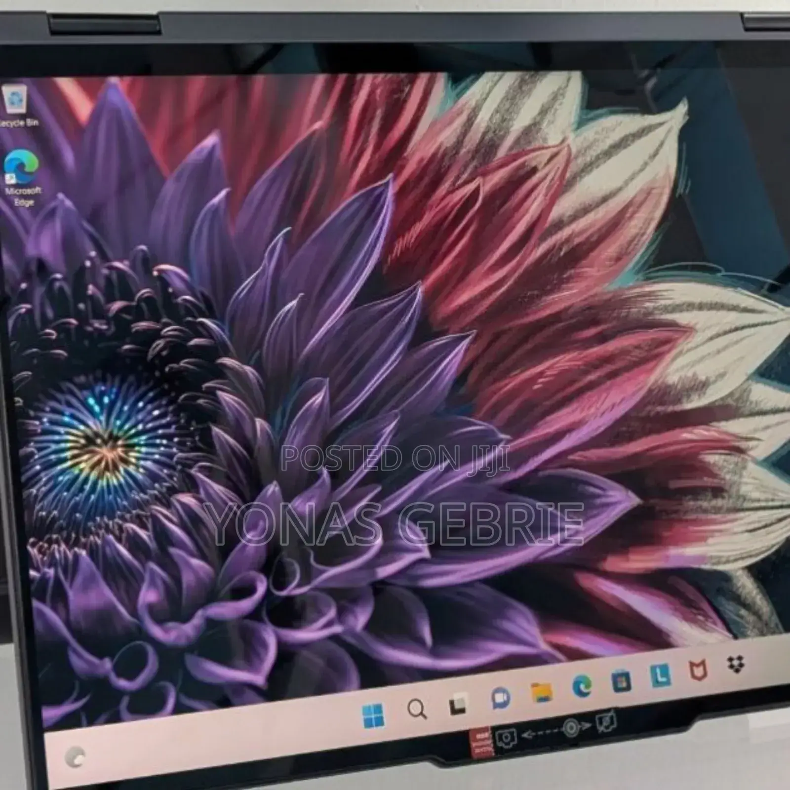 New Laptop Lenovo Yoga 7i 16GB Intel Core Ultra 5 SSD 512GB