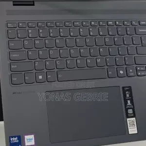 New Laptop Lenovo Yoga 7i 16GB Intel Core Ultra 5 SSD 512GB