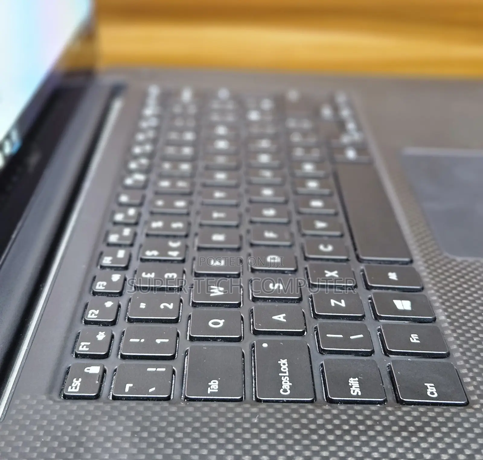 New Laptop Dell XPS 15 16GB Intel Core I7 SSD 512GB