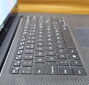 New Laptop Dell XPS 15 16GB Intel Core I7 SSD 512GB