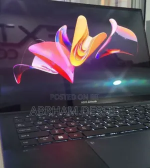 Photo - New Laptop Asus ZenBook 13 UX331UN 16GB Intel Core I7 SSD 512GB