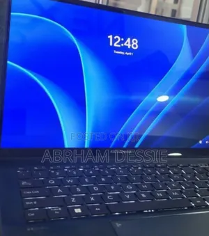 New Laptop Asus ZenBook 13 UX331UN 16GB Intel Core I7 SSD 512GB