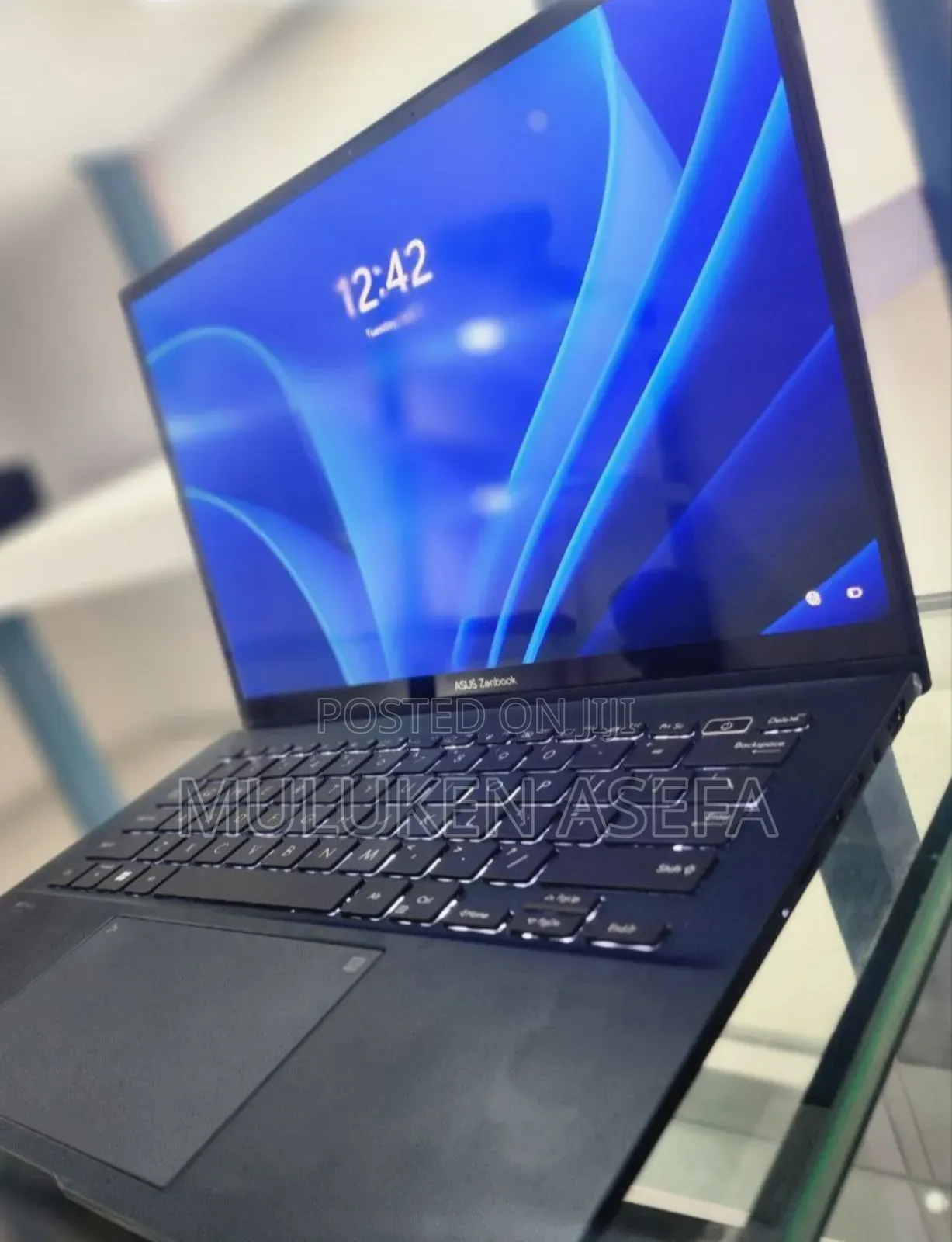 New Laptop Asus ZenBook UX430UQ 16GB Intel Core I7 SSD 512GB