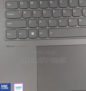 New Laptop Lenovo Yoga 7i 16GB Intel Core Ultra 5 SSD 512GB