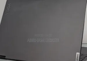 New Laptop Lenovo Yoga 7i 16GB AMD Ryzen 5 SSD 512GB