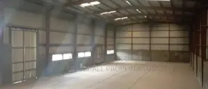 Warehouse for Rent የሚከራይ መጋዘን አአ