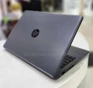 New Laptop HP Stream Notebook 8GB Intel Core I7 HDD 1T