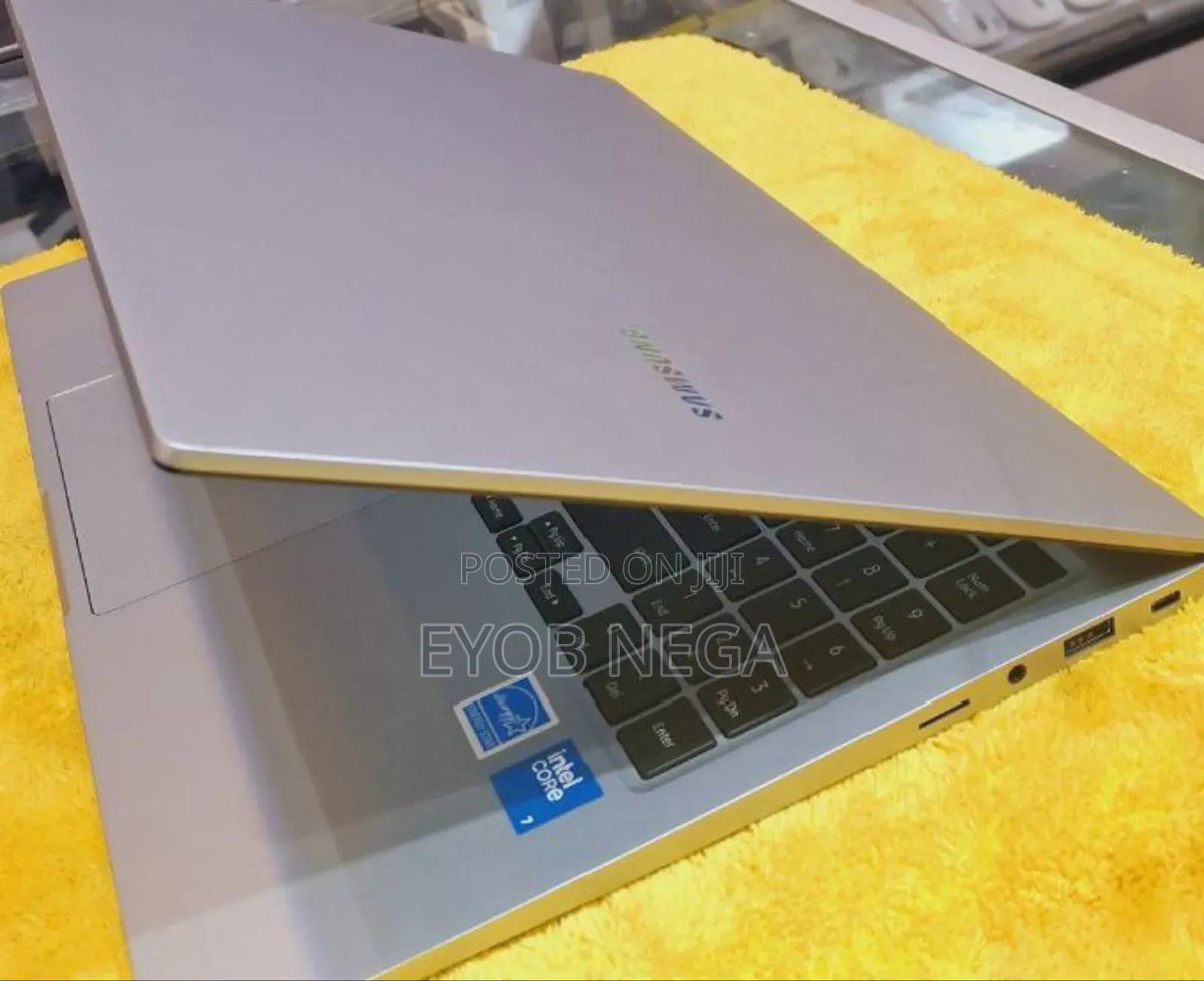 New Samsung Galaxy Book3 Pro 360 16" 16GB Intel Core Ultra 7 SSD 512GB