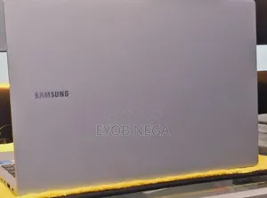 New Samsung Galaxy Book3 Pro 360 16" 16GB Intel Core Ultra 7 SSD 512GB