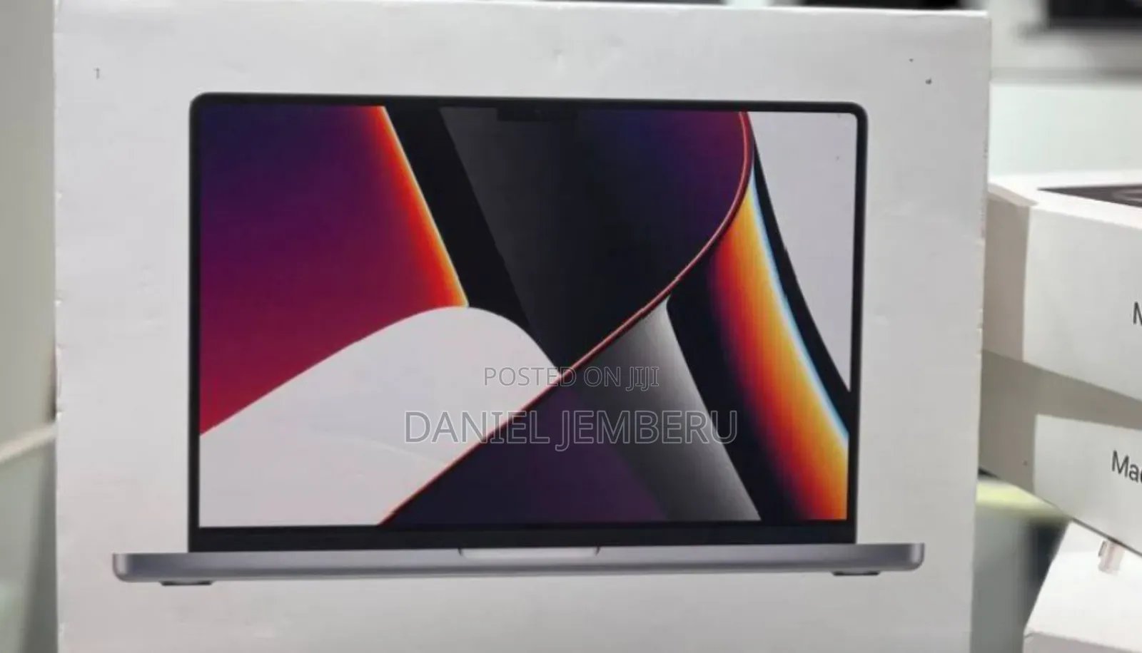 New Laptop Apple MacBook Pro 2021 M1 16GB Apple M1 Pro SSD 512GB