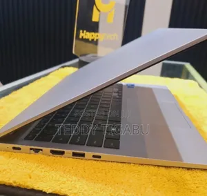 New Laptop Samsung Galaxy Book 2 16GB Intel Core I7 SSD 512GB